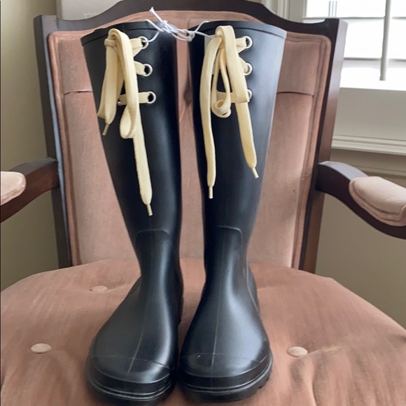 old navy rubber boots